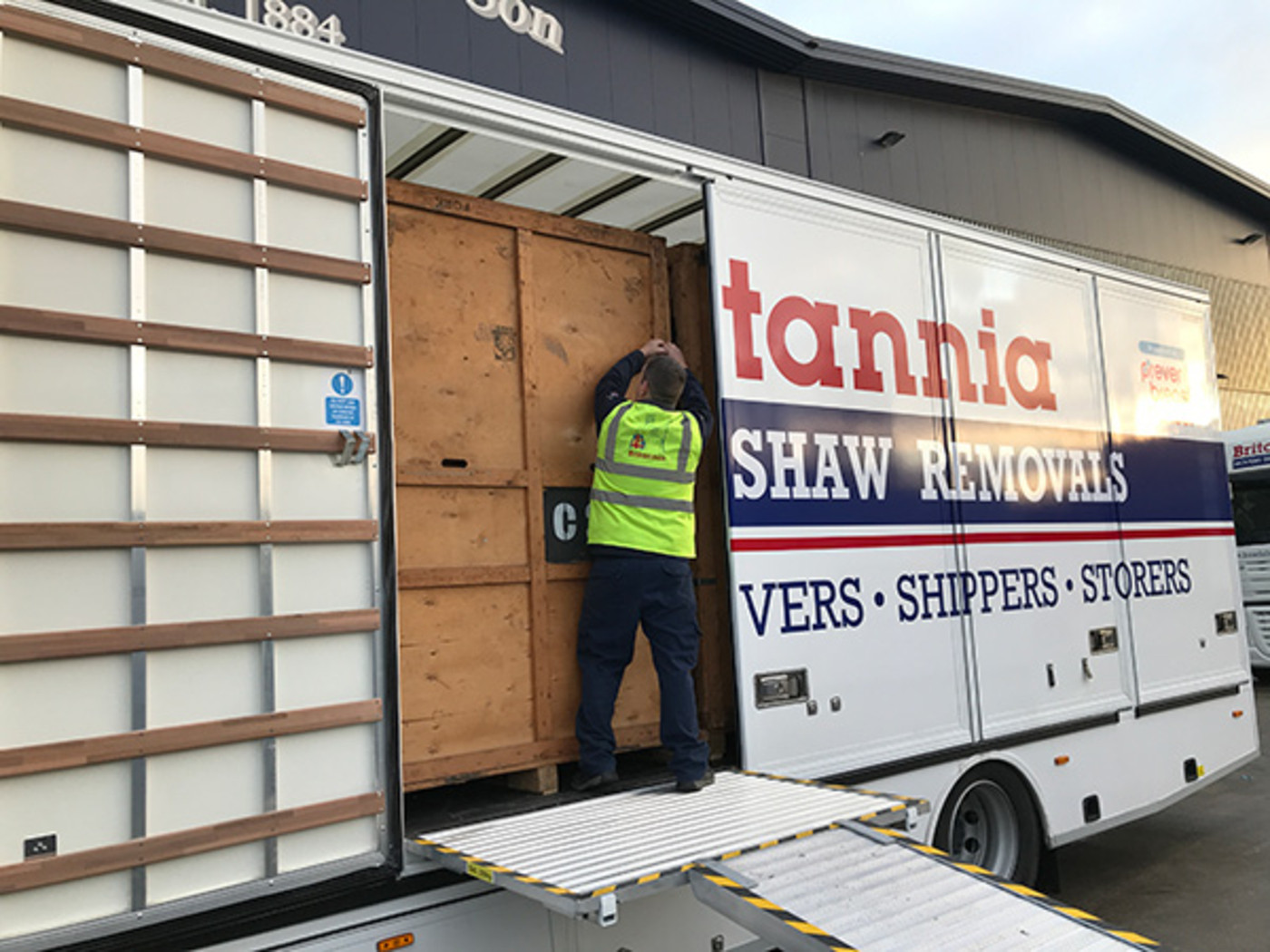 Britannia Bradshaw Removals