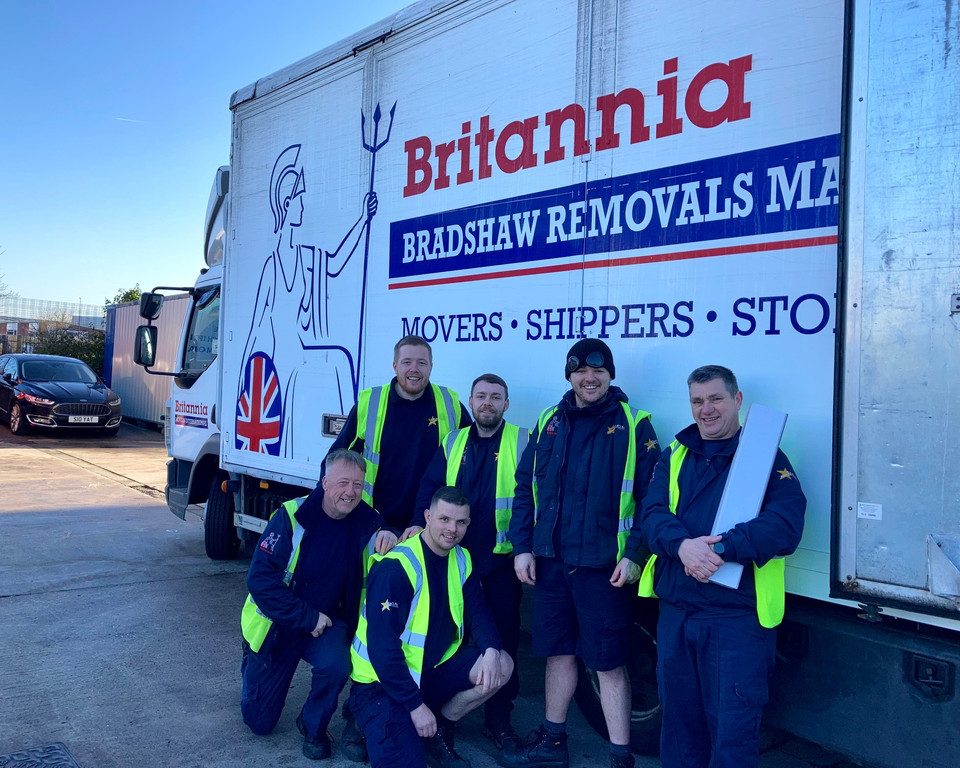 Let our award winning team help with your house move